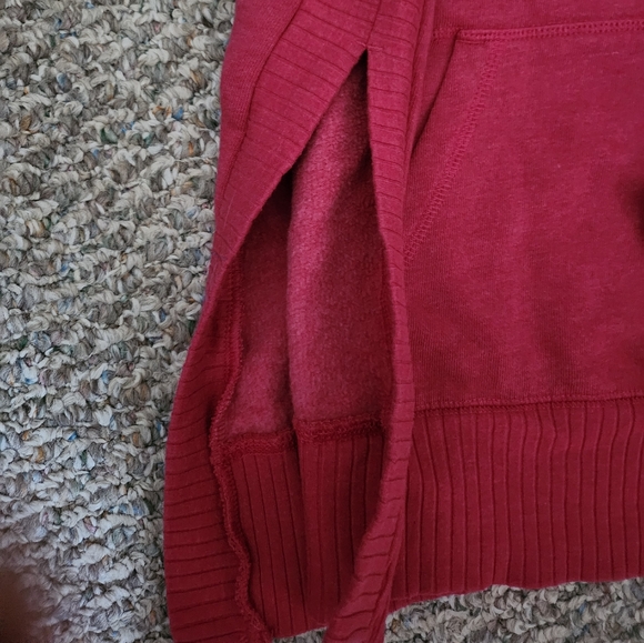 SO pullover hoodie. Size medium, heathered raspberry, NWOT - Picture 3 of 5